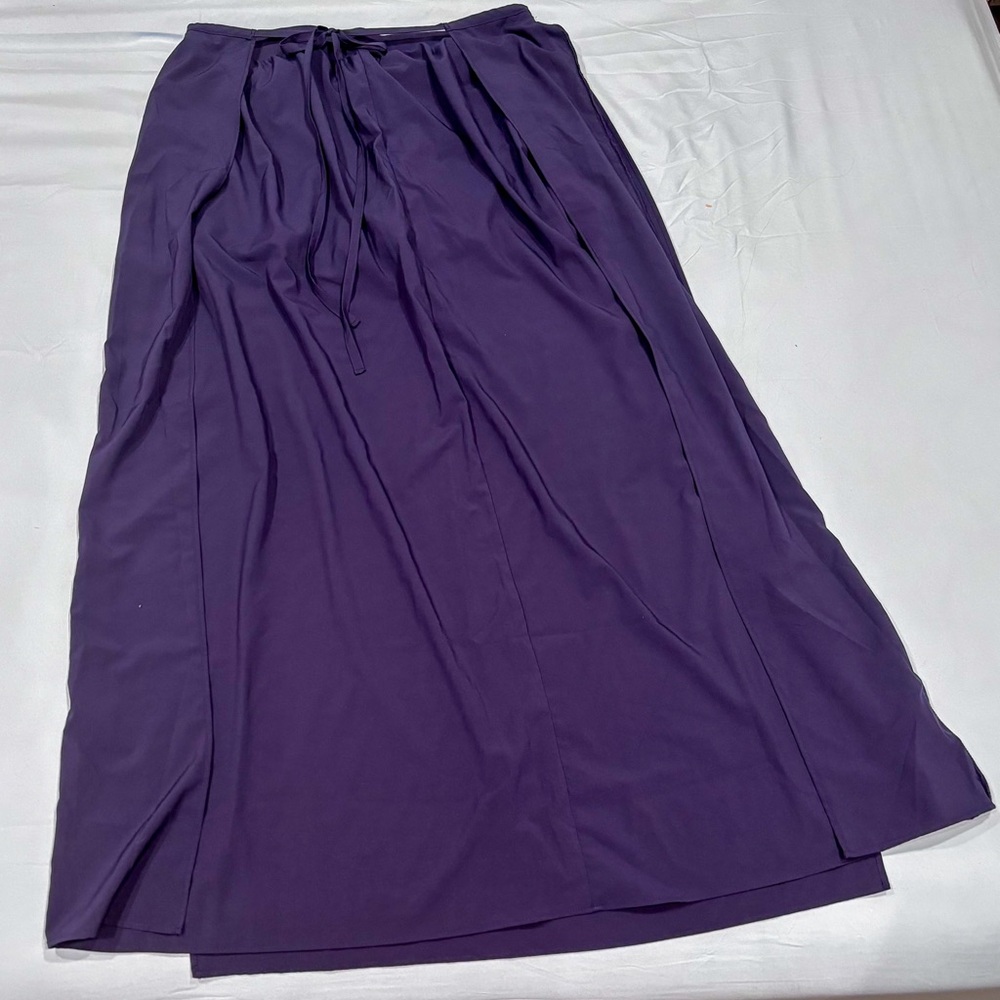 Halara High Waisted Tie Front Split 2-in-1 Maxi Casual Skirt size medium